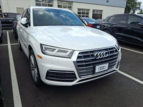 2018 Audi Q5 2.0T Tech Premium