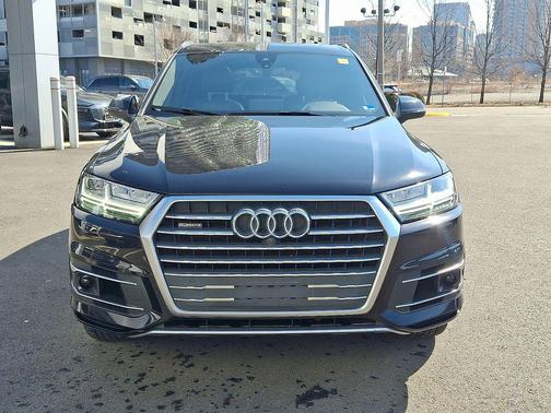 2017 Audi Q7 3.0T Premium