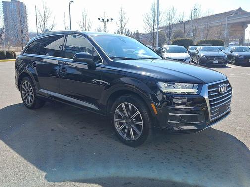 2017 Audi Q7 3.0T Premium