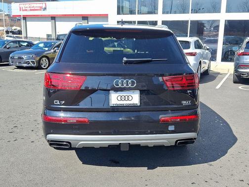 2017 Audi Q7 3.0T Premium