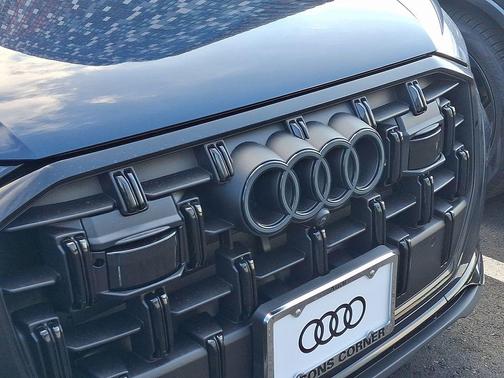 2026 Audi Q7 55 Premium Plus