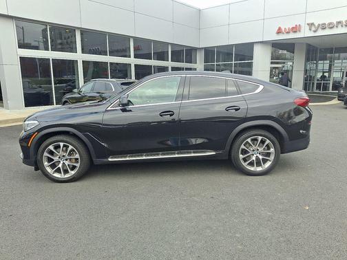 2022 BMW X6 xDrive40i