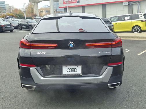 2022 BMW X6 xDrive40i