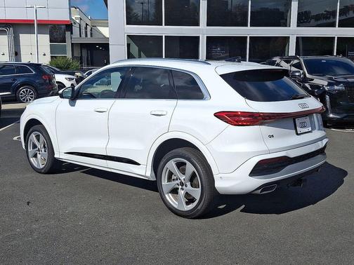 2025 Audi Q5 Premium Plus TFSI quattro S tronic