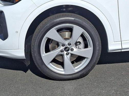 2025 Audi Q5 Premium Plus TFSI quattro S tronic