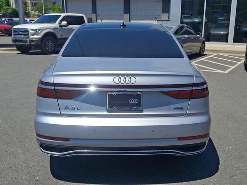 Florett Silver Metallic 2023 Audi A8 L 55 TFSI quattro Tiptronic