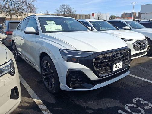 2026 Audi Q8 55 Premium Plus