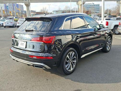2023 Audi Q5 45 S line Premium Plus