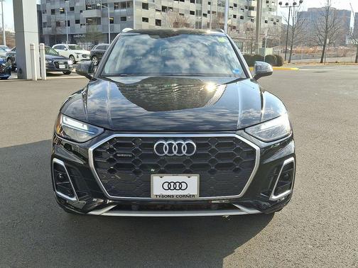 2023 Audi Q5 45 S line Premium Plus