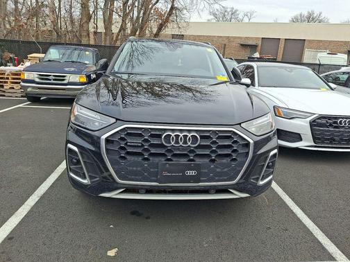 2023 Audi Q5 45 S line Premium Plus