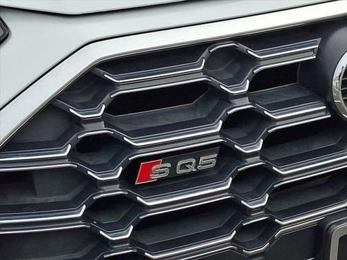 2022 Audi SQ5 3.0T Premium