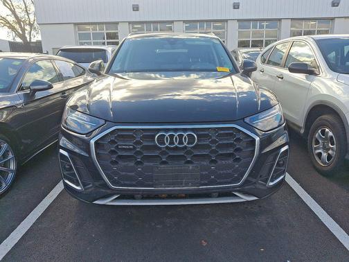 2023 Audi Q5 45 S line Premium