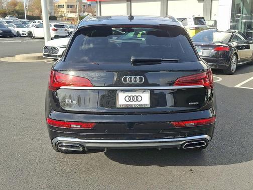 2023 Audi Q5 45 S line Premium