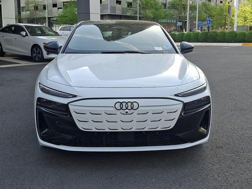 Glacier White 2025 Audi S6 e-tron Premium Plus