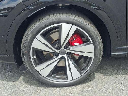 Mythos Black Metallic 2026 Audi SQ5 3.0T Prestige