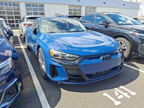 2022 Audi e-tron GT Prestige