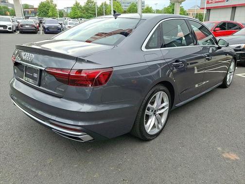 2022 Audi A4 45 S line Premium Plus