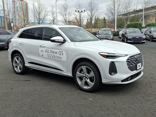 2025 Audi Q5 Premium Plus TFSI quattro S tronic