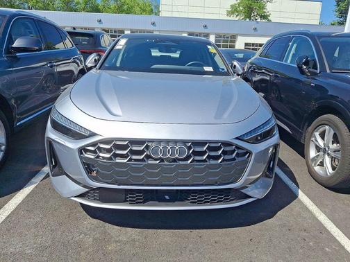 Florett Silver Metallic 2025 Audi A5 Premium Plus TFSI quattro S tronic