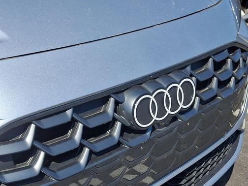 Florett Silver Metallic 2025 Audi A5 Premium Plus TFSI quattro S tronic