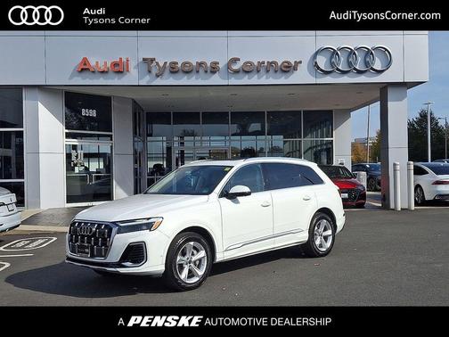 2025 Audi Q7 55 Premium