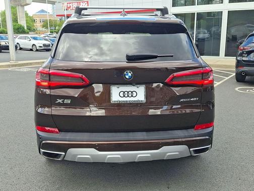 Brown Metallic 2019 BMW X5 xDrive40i