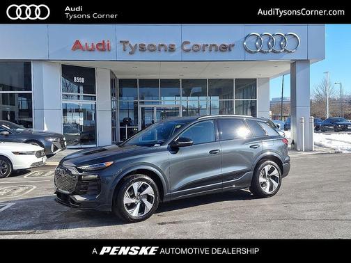 2025 Audi Q6 e-tron Premium Plus quattro