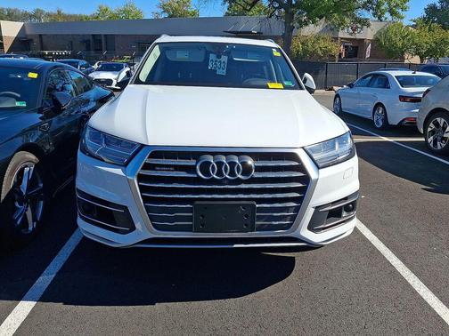 2019 Audi Q7 55 Prestige