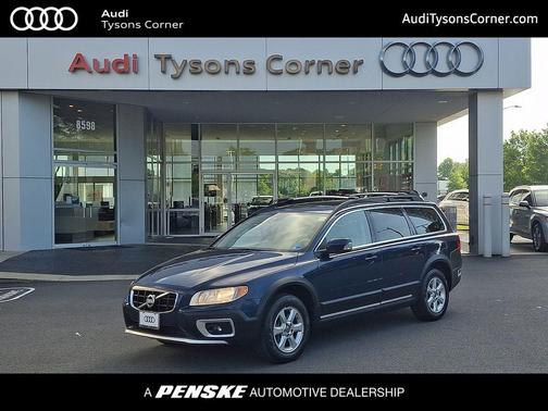 Caspian Blue Metallic 2012 Volvo XC70 3.2
