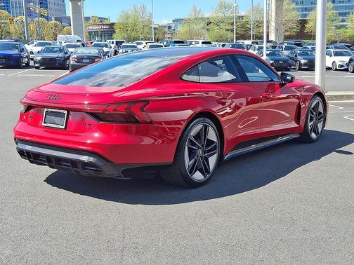 Tango Red Metallic 2022 Audi RS e-tron GT quattro