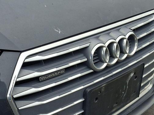 Manhattan Gray Metallic 2019 Audi A4 2.0T Premium Plus