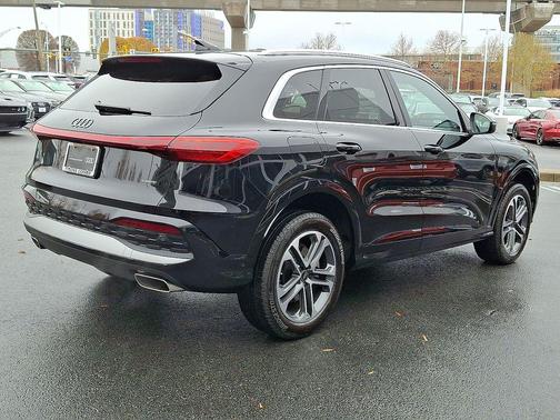 2025 Audi Q5 2.0T Premium