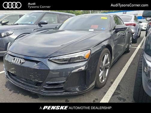 Mythos Black Metallic 2024 Audi e-tron GT Premium Plus quattro