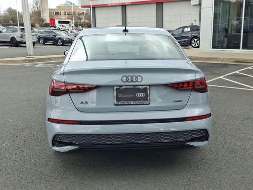 Arrow Gray Pearl Effect 2025 Audi A3 Premium