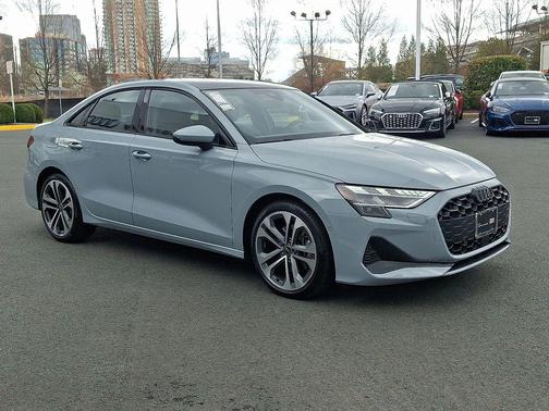 Arrow Gray Pearl Effect 2025 Audi A3 Premium