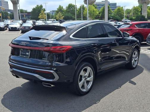 Black Metallic 2025 Audi Q5 Premium Plus TFSI quattro S tronic