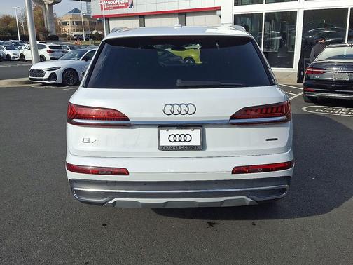 2021 Audi Q7 55 Premium Plus