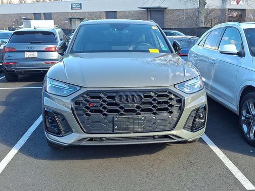 2023 Audi SQ5 3.0T Premium Plus