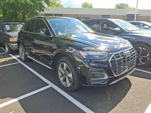 2023 Audi Q5 40 Premium