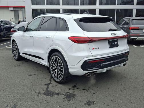 2025 Audi SQ5 3.0T Premium Plus