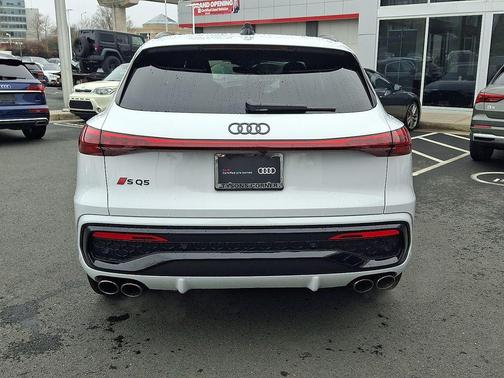 2025 Audi SQ5 3.0T Premium Plus