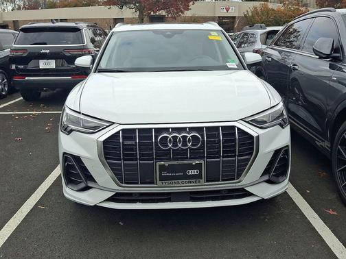 2024 Audi Q3 45 S line Premium Plus