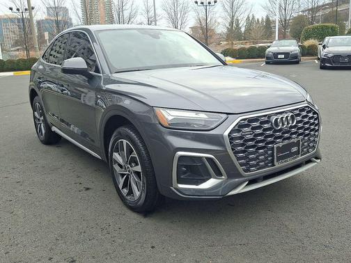 2022 Audi Q5 45 S line Premium Plus