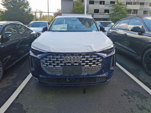 2025 Audi Q5 Premium Plus TFSI quattro S tronic