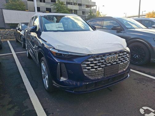 2025 Audi Q5 Premium Plus TFSI quattro S tronic