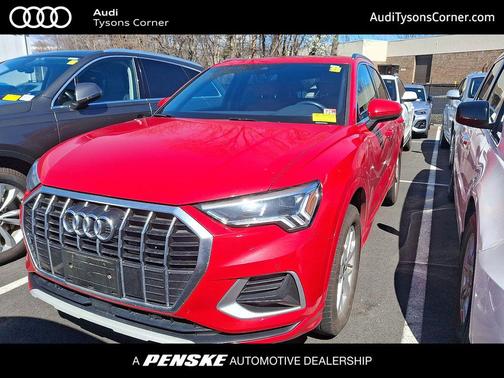 Tango Red Metallic 2023 Audi Q3 Premium 40 TFSI quattro Tiptronic