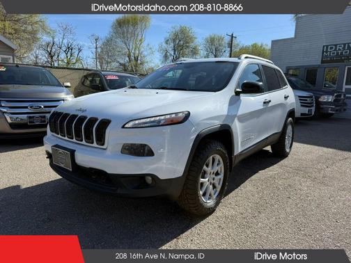 Bright White Clearcoat 2014 Jeep Cherokee Sport