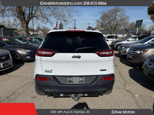 Bright White Clearcoat 2014 Jeep Cherokee Sport
