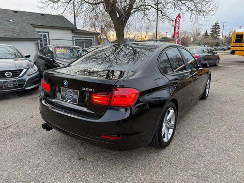 2014 BMW 328 328i Sedan 4D