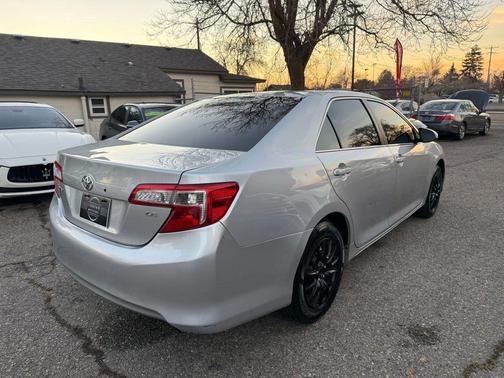 2012 Toyota Camry LE